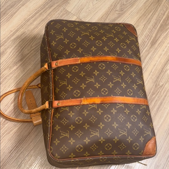 Louis Vuitton Brown Monogram Travel Bag (call out) - Picture 4 of 11